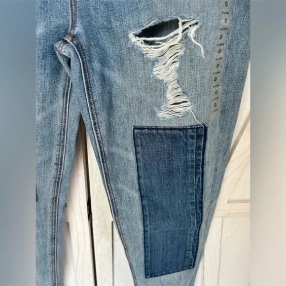 ✨NEW Stylish Blue Patchwork Women Jeans - Picture 5 of 16